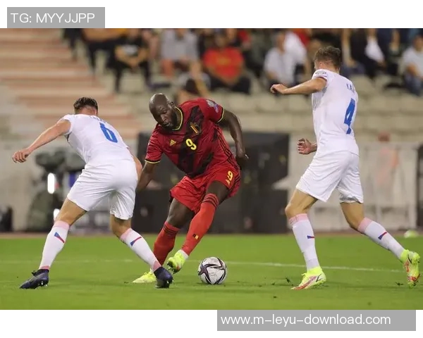 安德莱赫特与根特的激烈对决揭示比利时足球的竞争魅力与战术较量